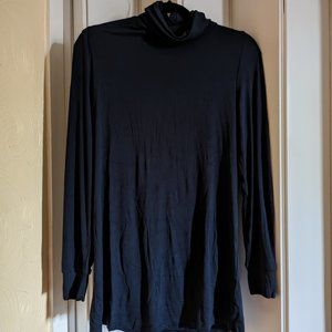 Universal Standard Cotton Turtleneck in navy